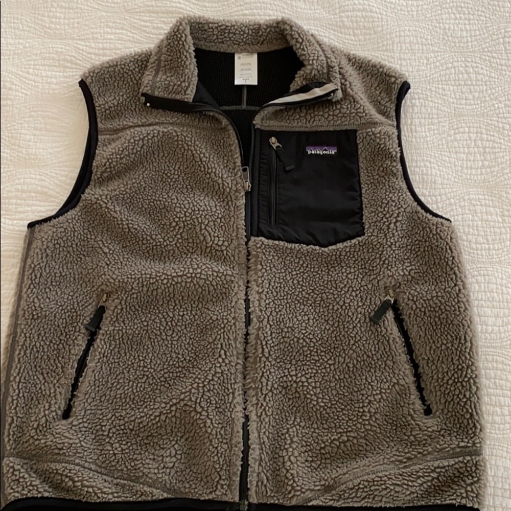 Patagonia men’s large grey retro pile fleece vest